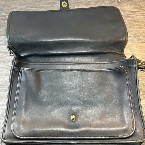 Vintage Coach messenger bag - Picture 3 of 11